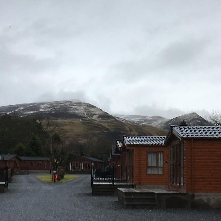 Craigrossie Lodge33 Охтерардър Екстериор снимка
